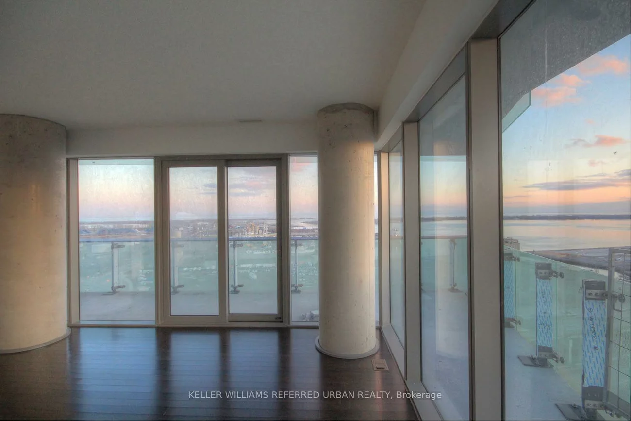 70, Distillery, Waterfront Communities C8, Toronto
