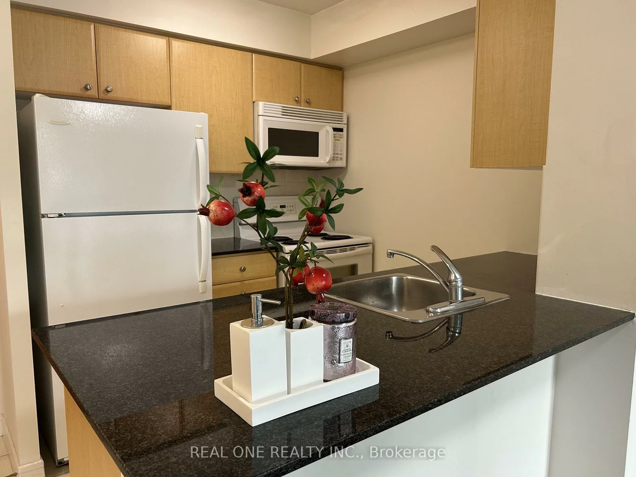 31, Bales, Willowdale East, Toronto