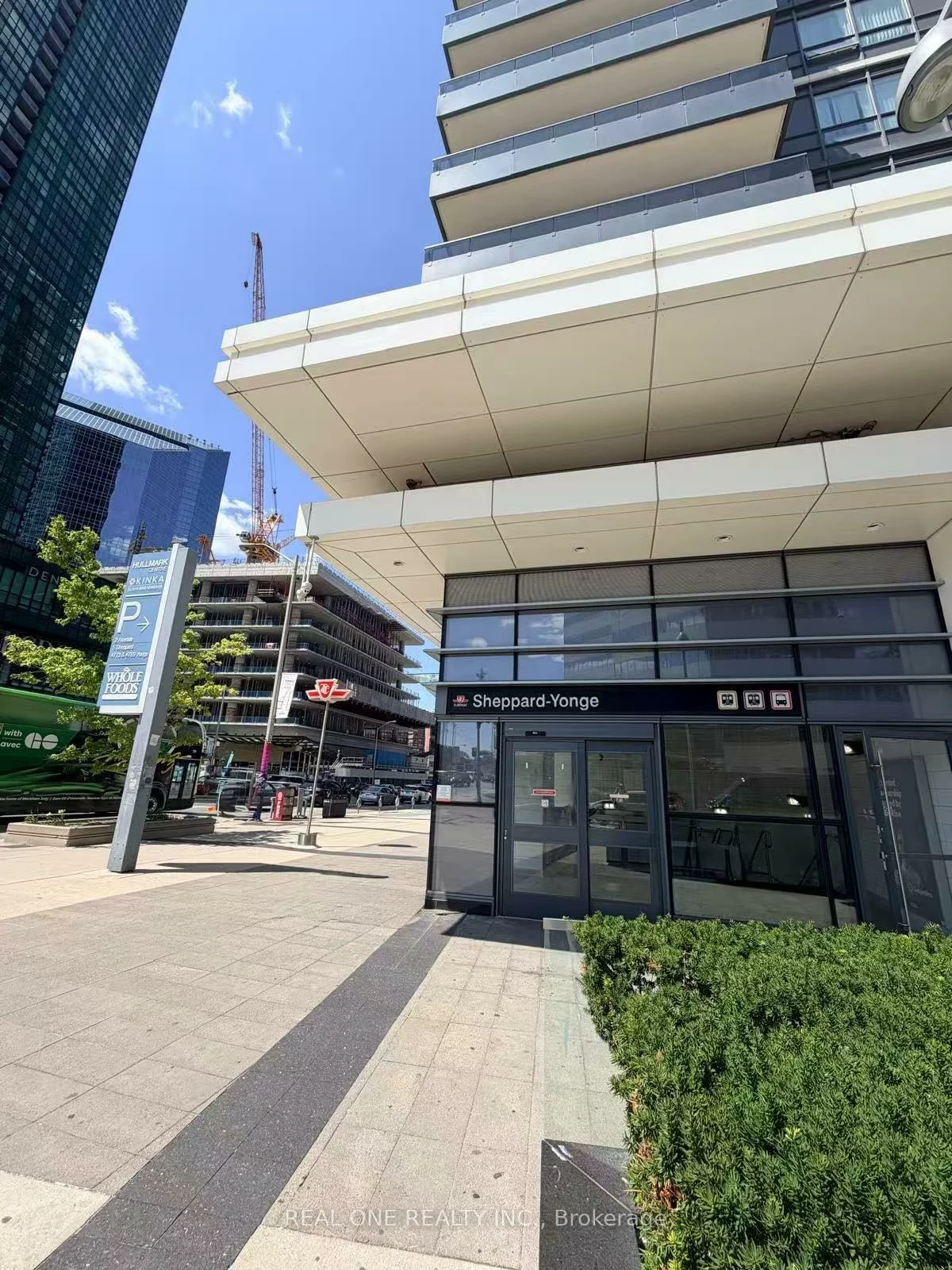 31, Bales, Willowdale East, Toronto
