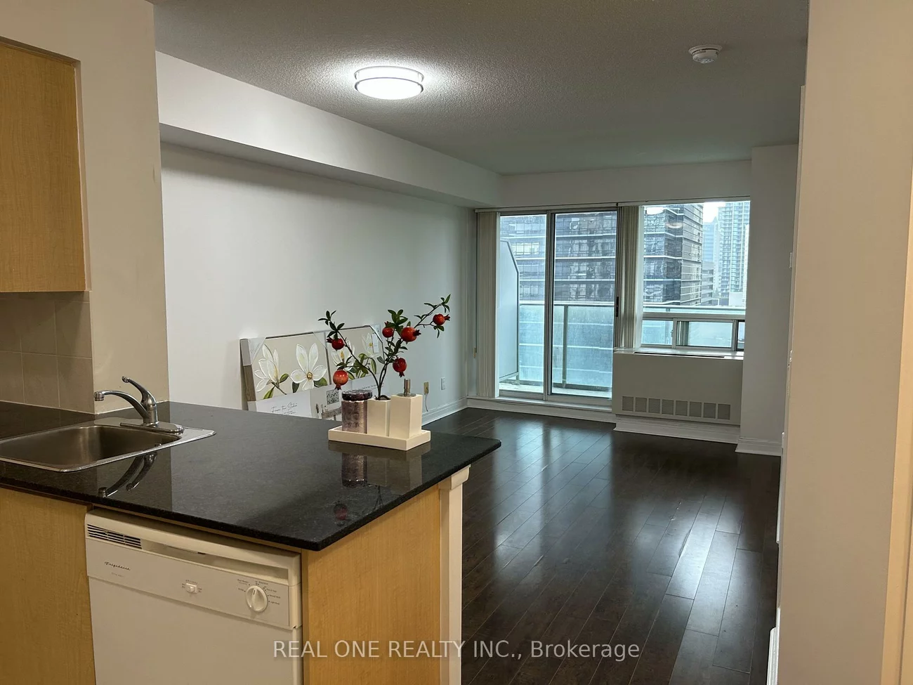31, Bales, Willowdale East, Toronto