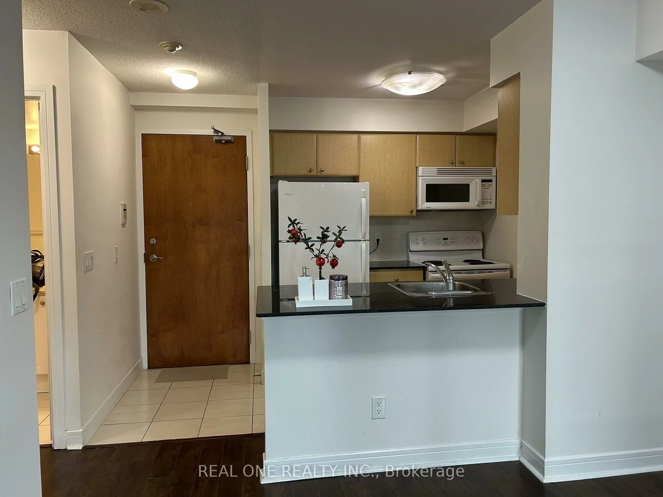 31, Bales, Willowdale East, Toronto