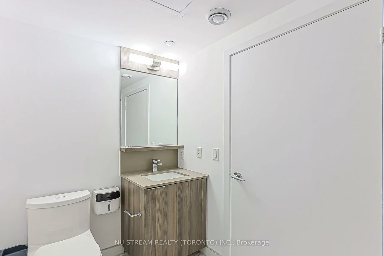 85, Wood, Church-Yonge Corridor, Toronto