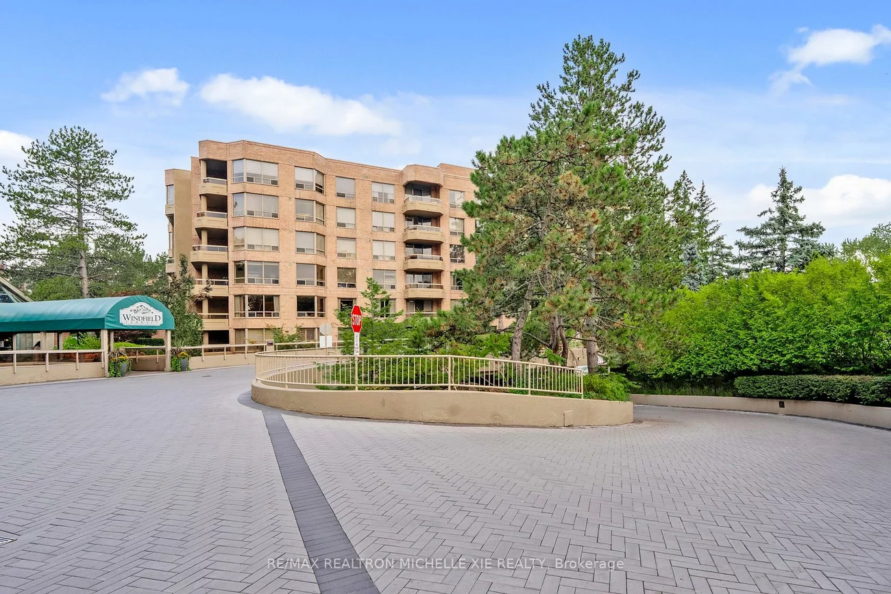 1200, Don Mills, Banbury-Don Mills, Toronto