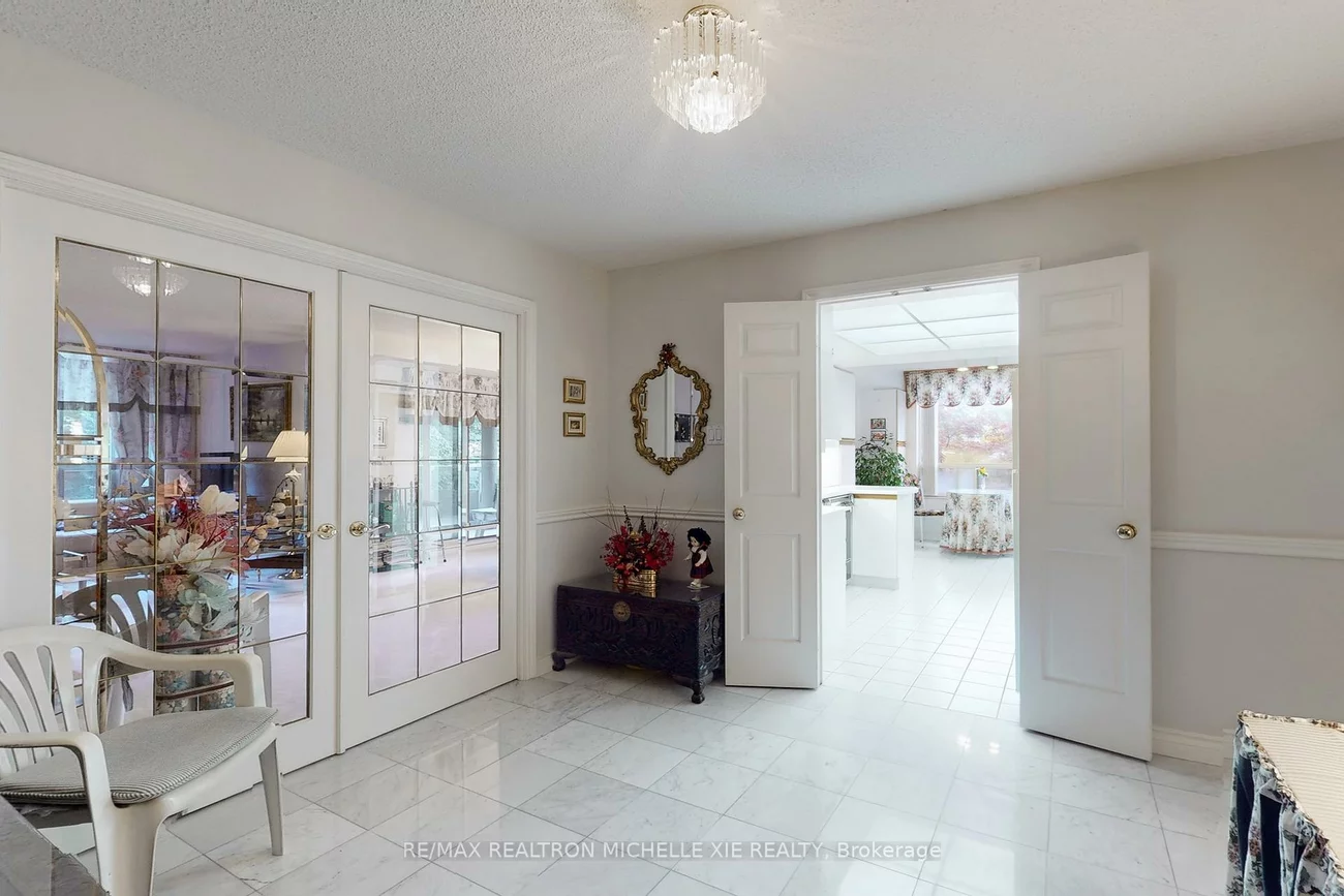1200, Don Mills, Banbury-Don Mills, Toronto
