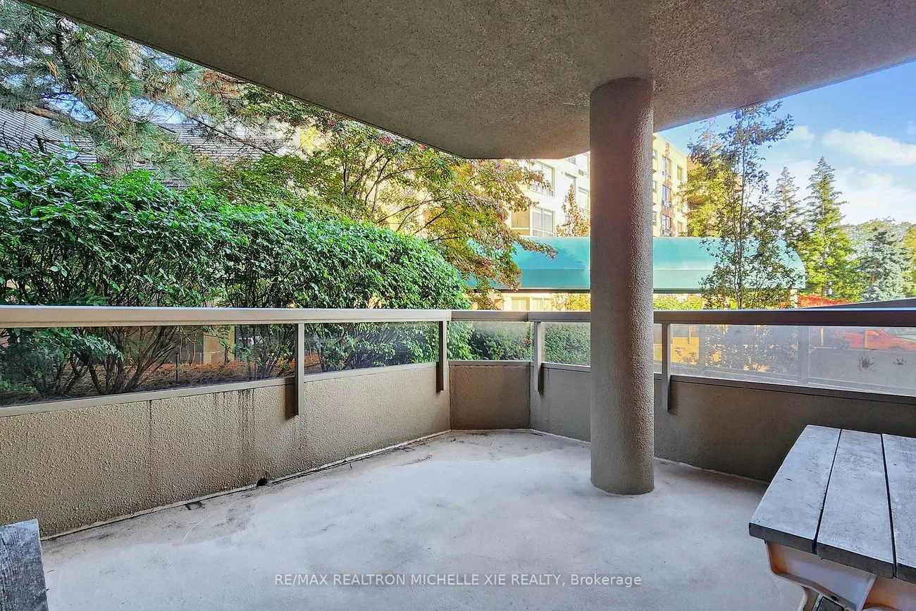 1200, Don Mills, Banbury-Don Mills, Toronto