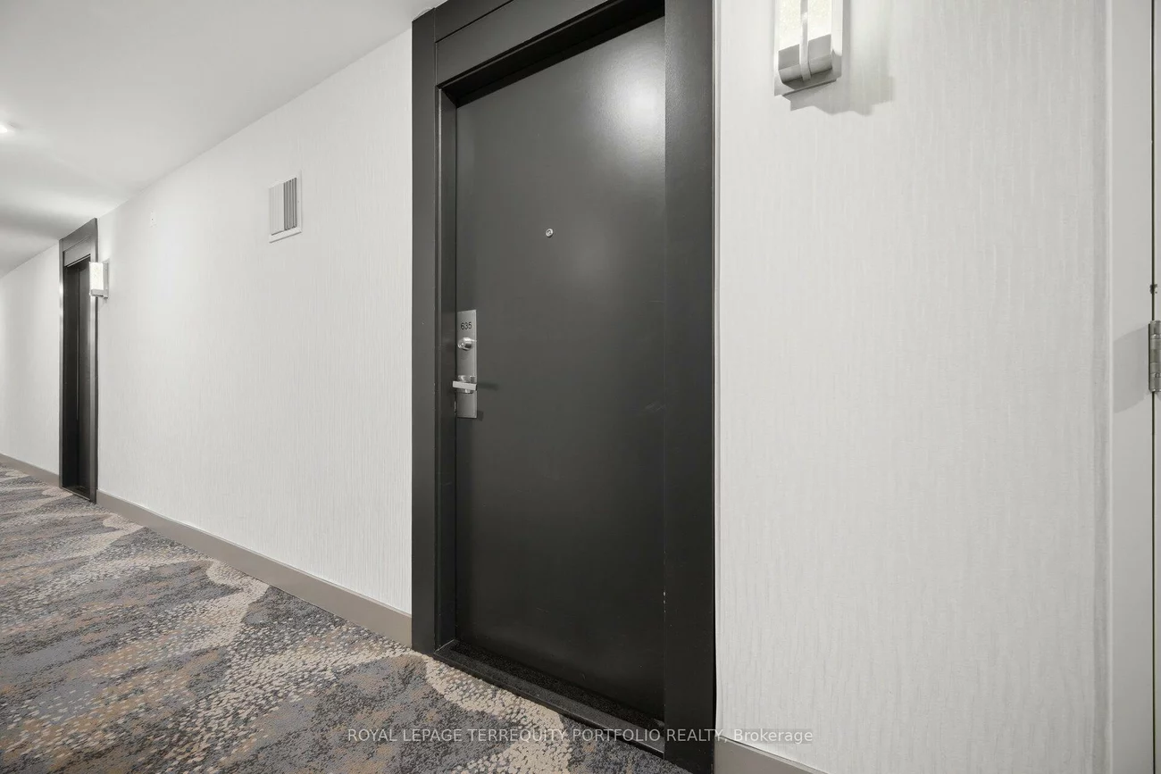 250, Wellington, Waterfront Communities C1, Toronto