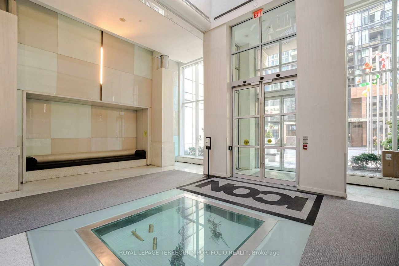 250, Wellington, Waterfront Communities C1, Toronto