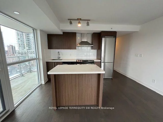 58, Orchard View, Yonge-Eglinton, Toronto