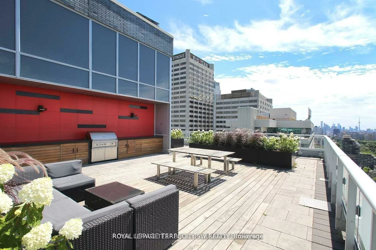 58, Orchard View, Yonge-Eglinton, Toronto