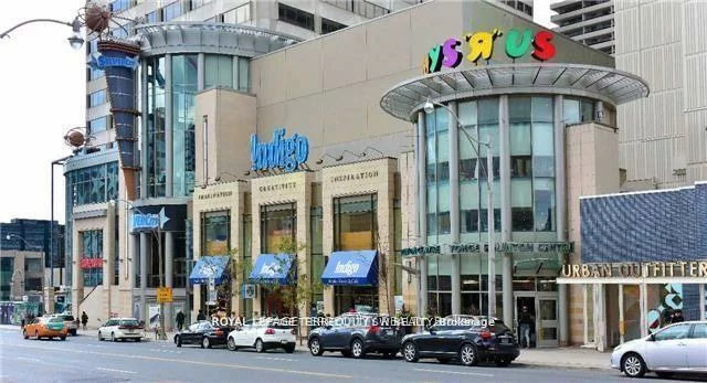 58, Orchard View, Yonge-Eglinton, Toronto