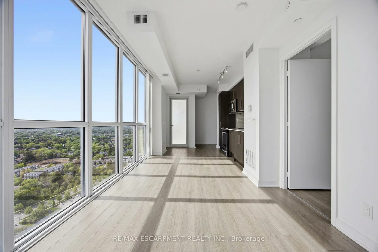 5180, Yonge, Willowdale West, Toronto
