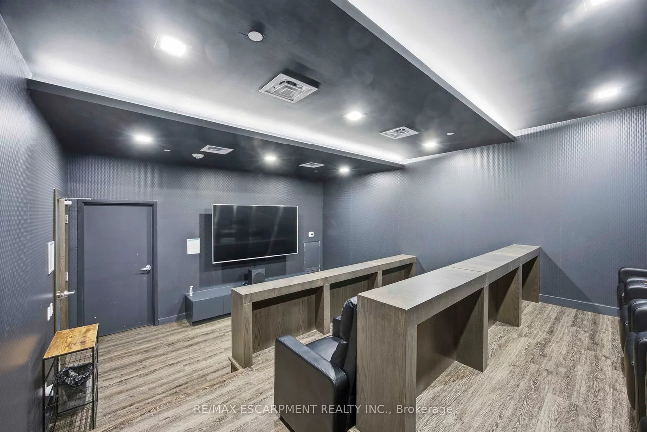 5180, Yonge, Willowdale West, Toronto