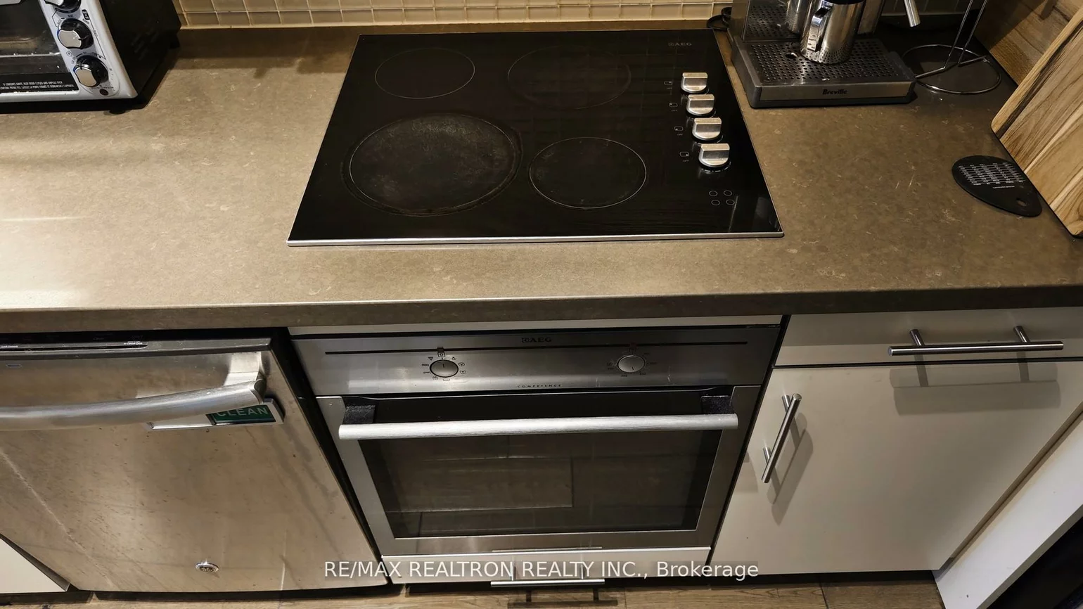 399, Spring Garden, Willowdale East, Toronto