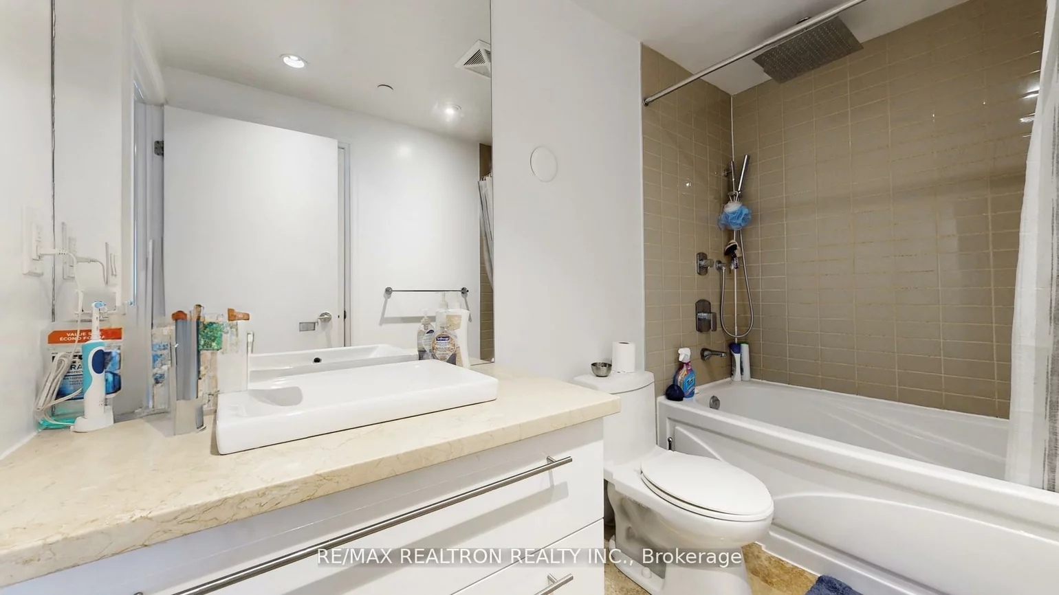 399, Spring Garden, Willowdale East, Toronto