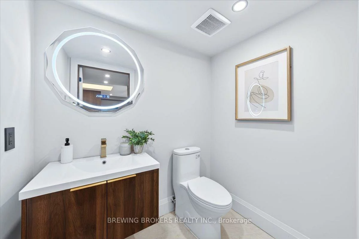 3600, Yonge, Bedford Park-Nortown, Toronto