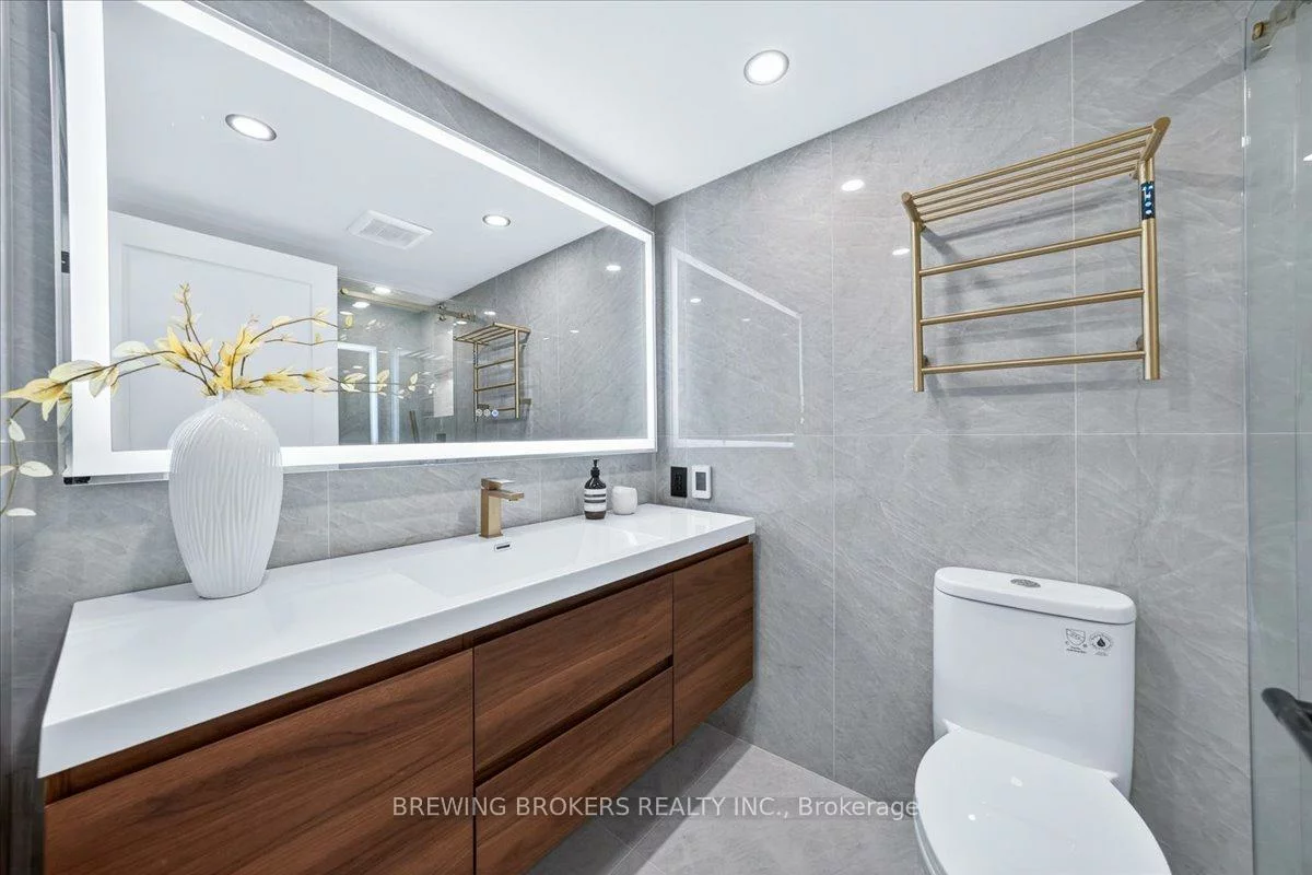 3600, Yonge, Bedford Park-Nortown, Toronto