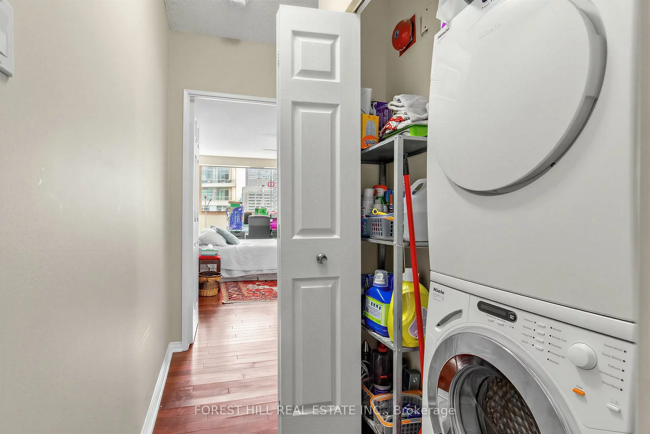 15, Mcmurrich, Annex, Toronto