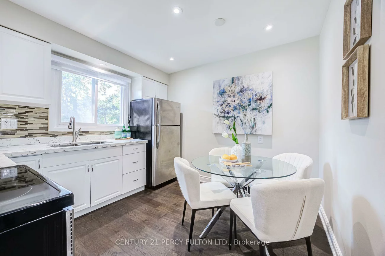 87, Crab Apple, Parkwoods-Donalda, Toronto