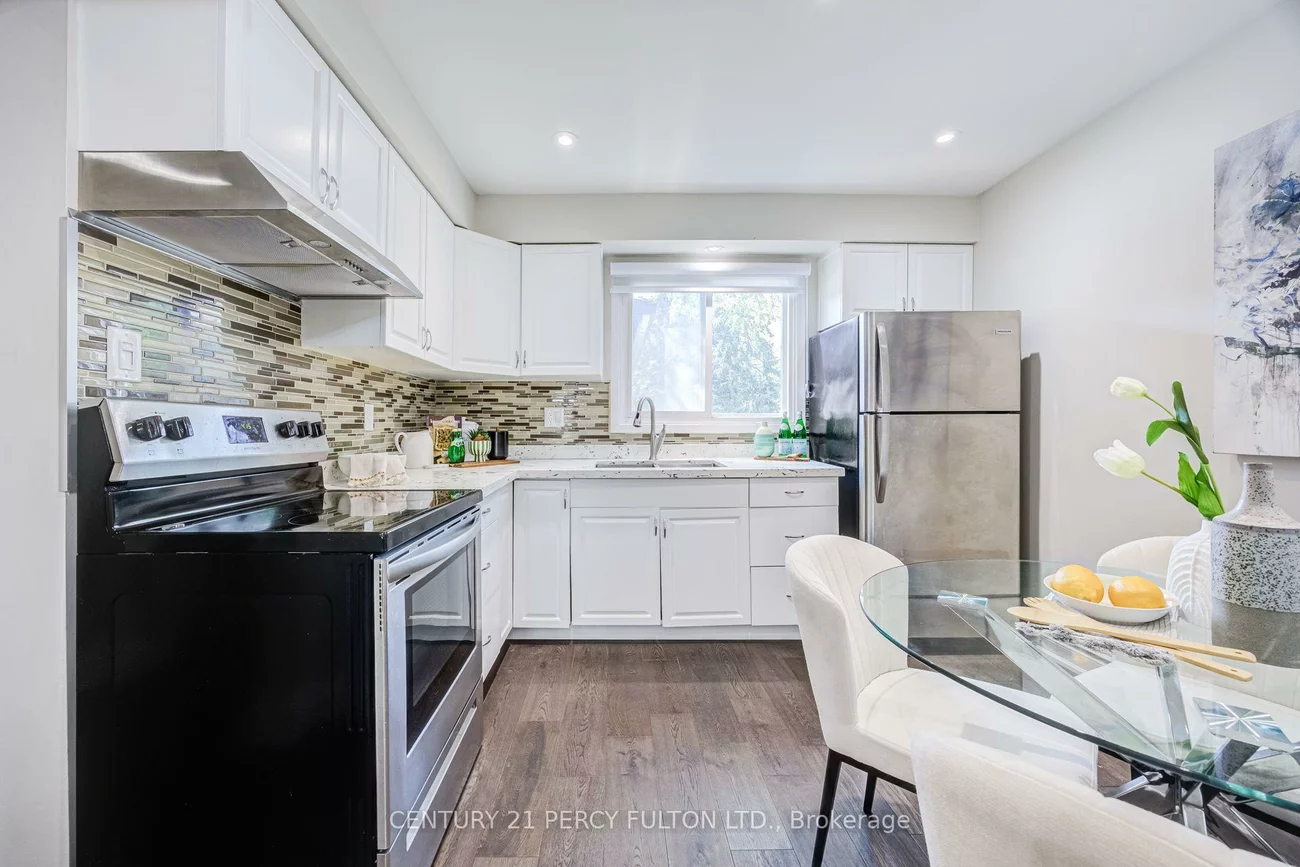87, Crab Apple, Parkwoods-Donalda, Toronto
