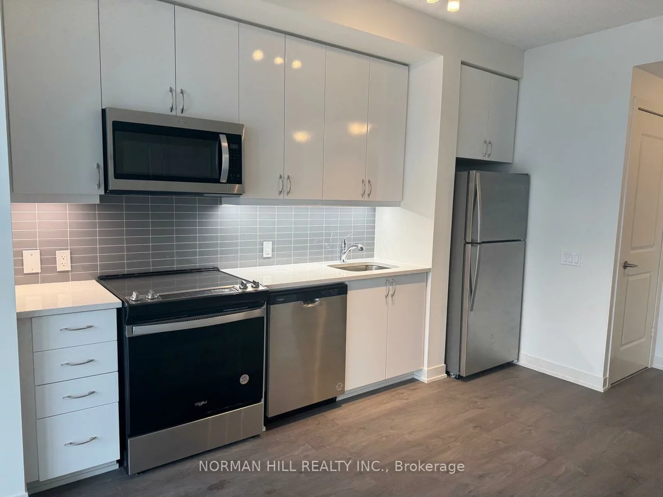 4955, Yonge, Willowdale East, Toronto