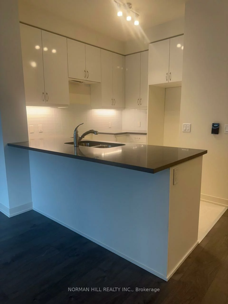 4955, Yonge, Willowdale East, Toronto