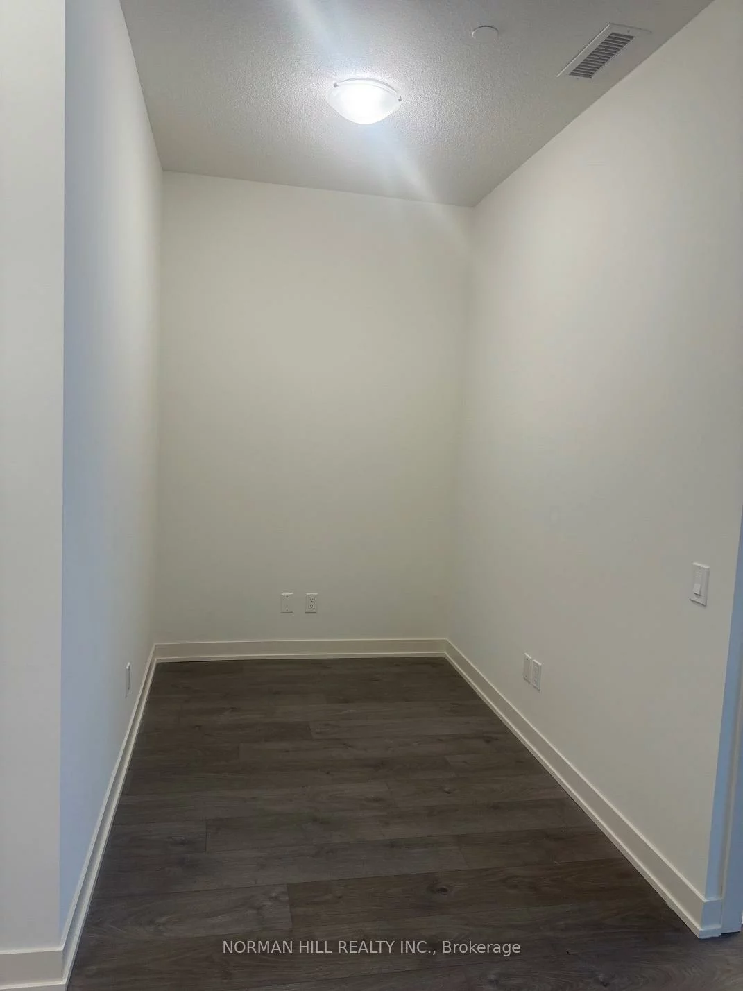 4955, Yonge, Willowdale East, Toronto