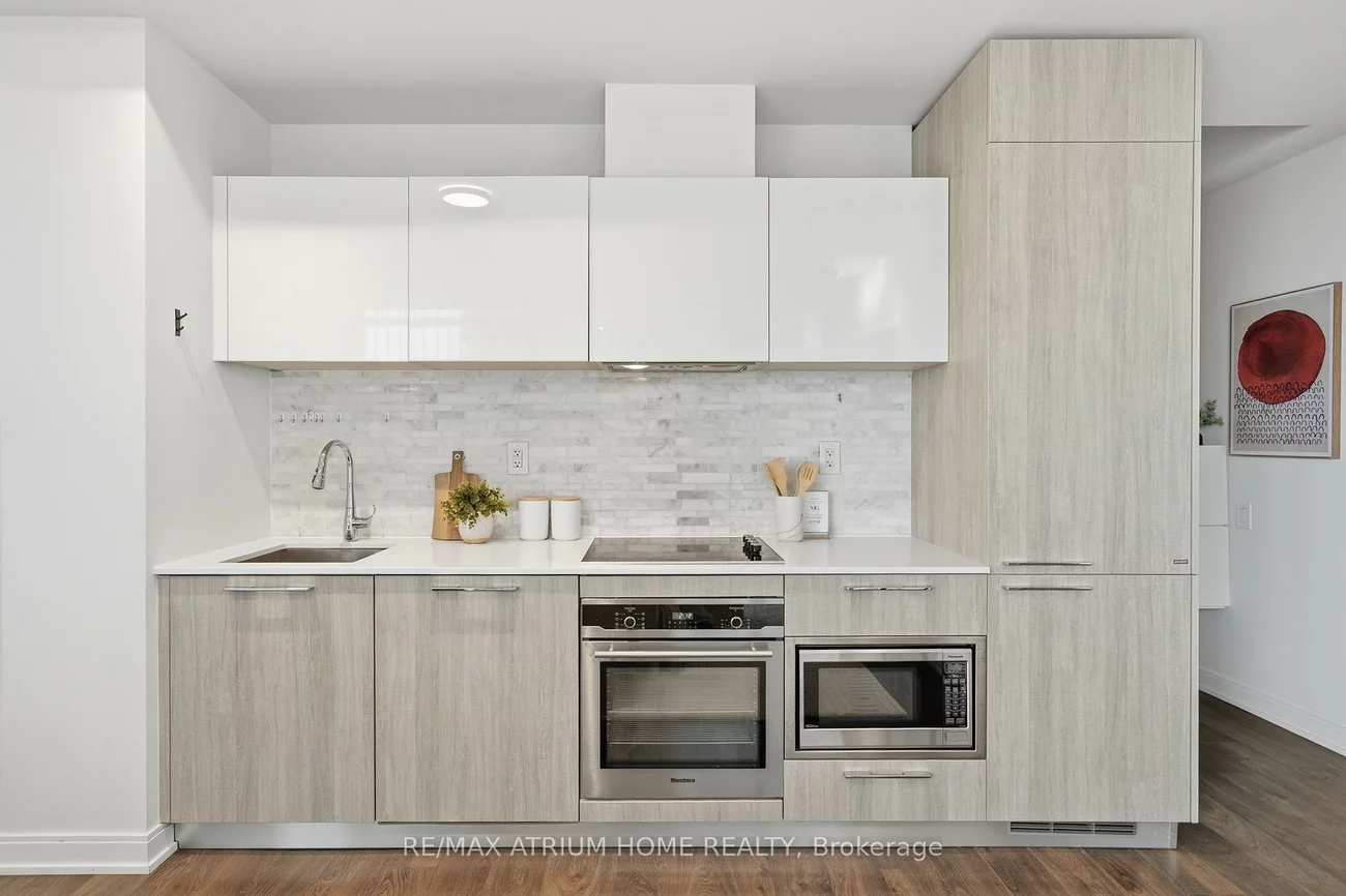 50, Charles, Church-Yonge Corridor, Toronto