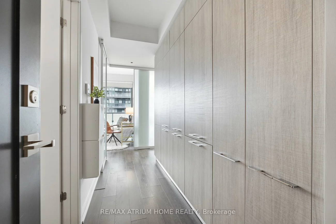 50, Charles, Church-Yonge Corridor, Toronto
