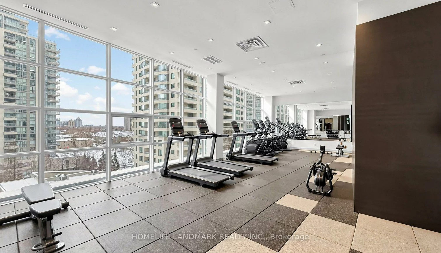 4955, yonge, Willowdale East, Toronto