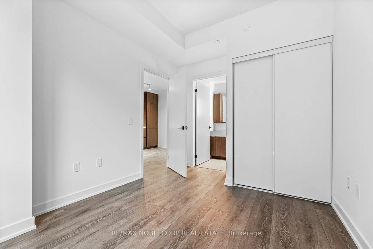 117, Broadway, Mount Pleasant West, Toronto