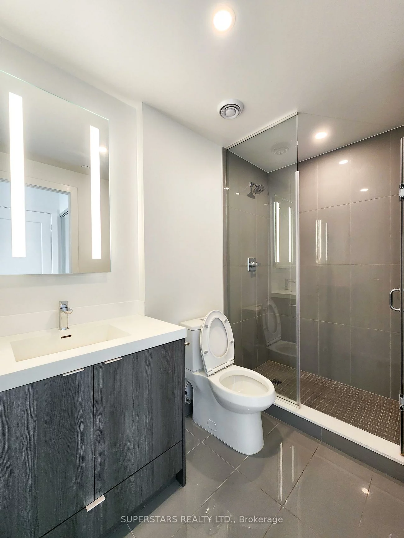 20, Inn On The Park, Banbury-Don Mills, Toronto