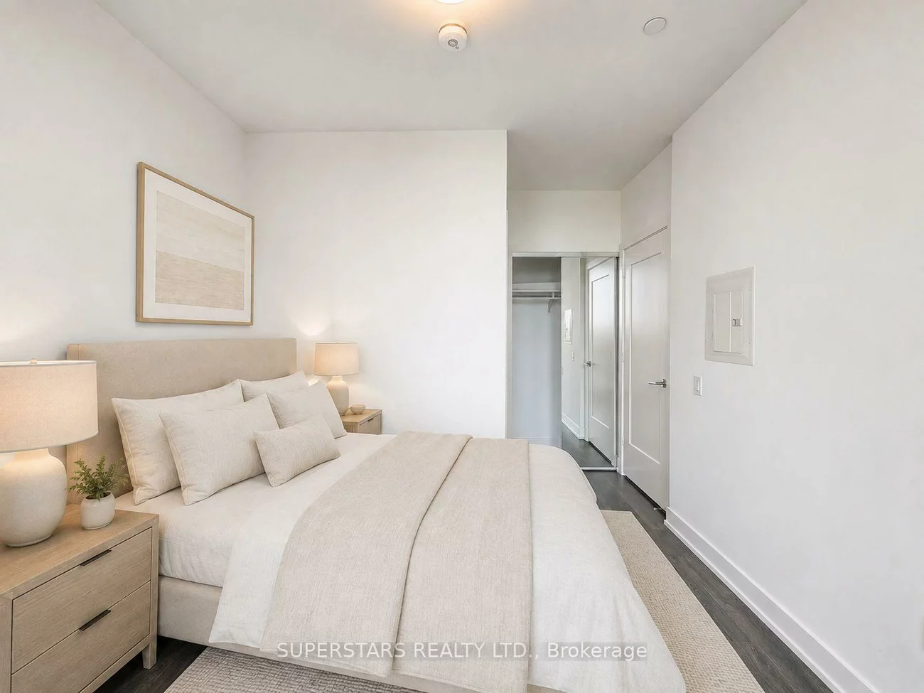 20, Inn On The Park, Banbury-Don Mills, Toronto