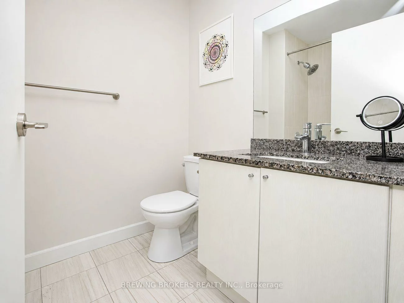 18, Harbour, Waterfront Communities C1, Toronto