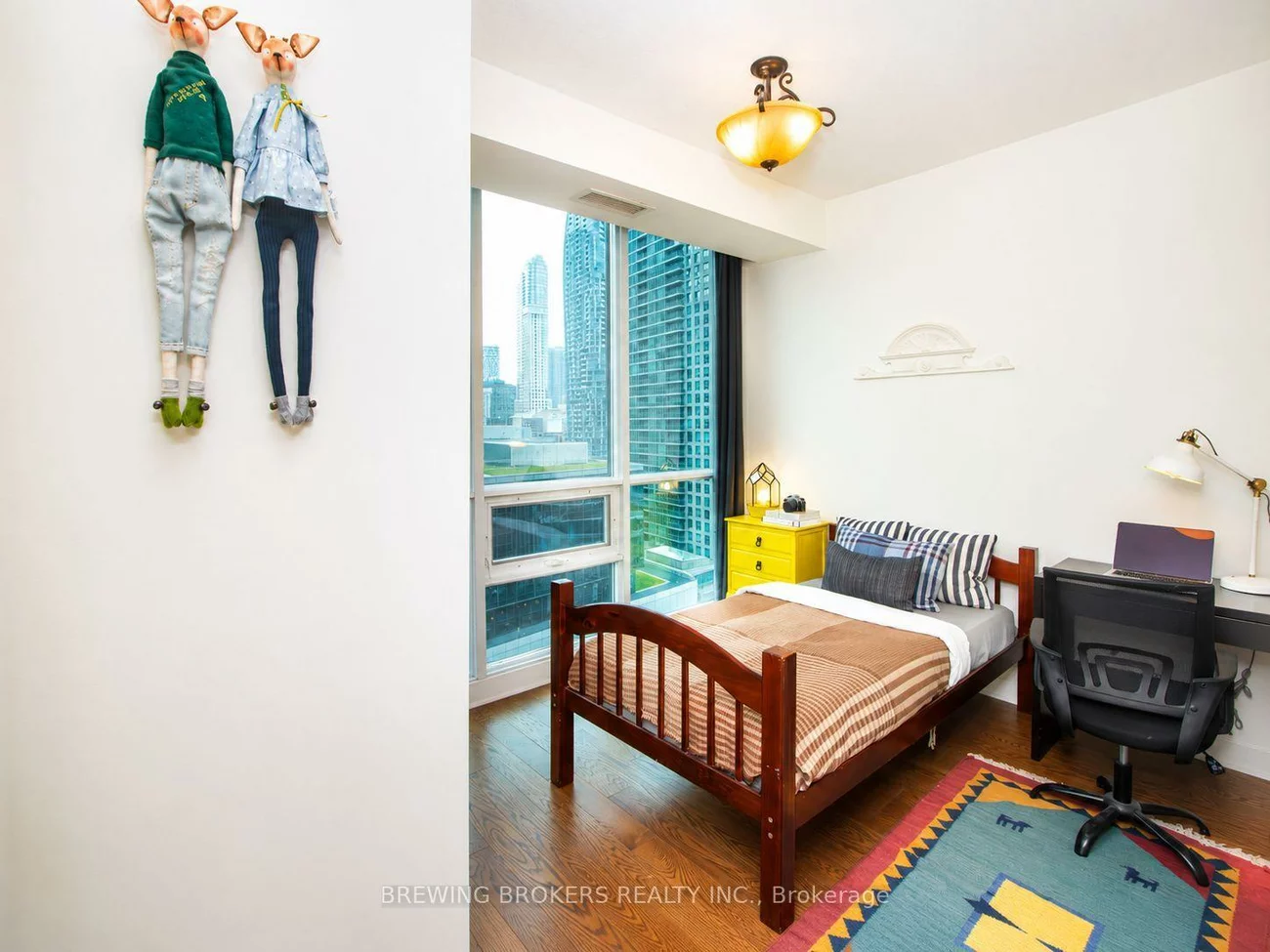 18, Harbour, Waterfront Communities C1, Toronto