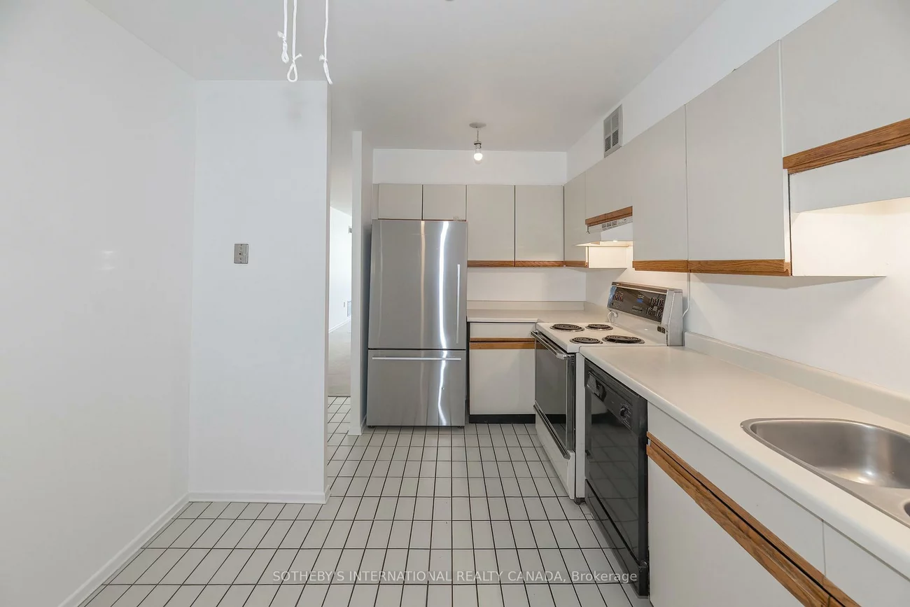 45, Carlton, Church-Yonge Corridor, Toronto