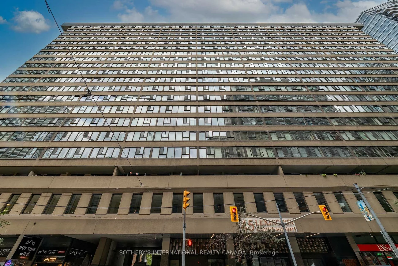 45, Carlton, Church-Yonge Corridor, Toronto
