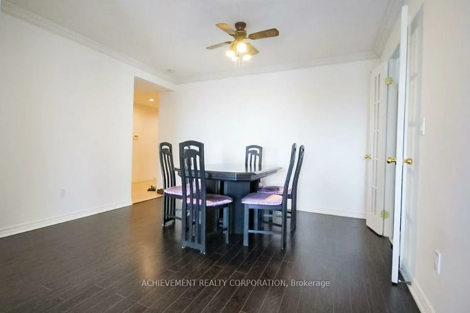 18, Sommerset, Willowdale East, Toronto