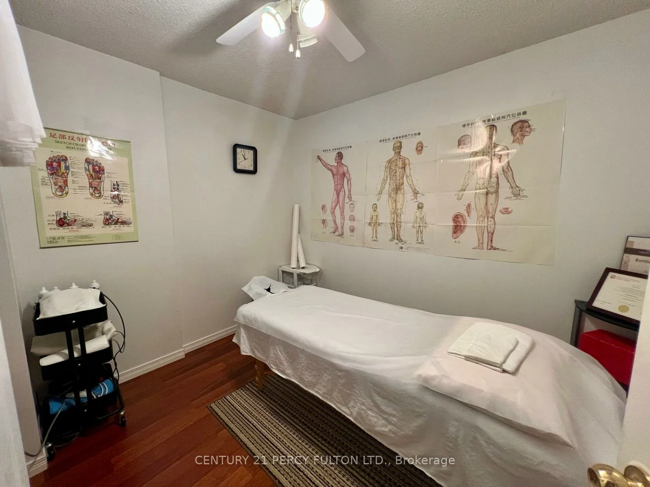 4005, Don Mills, Hillcrest Village, Toronto