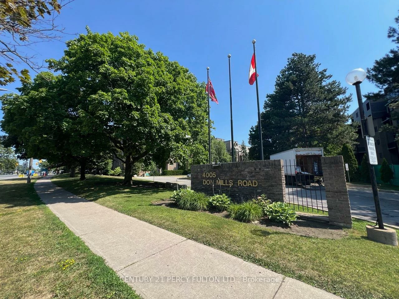 4005, Don Mills, Hillcrest Village, Toronto