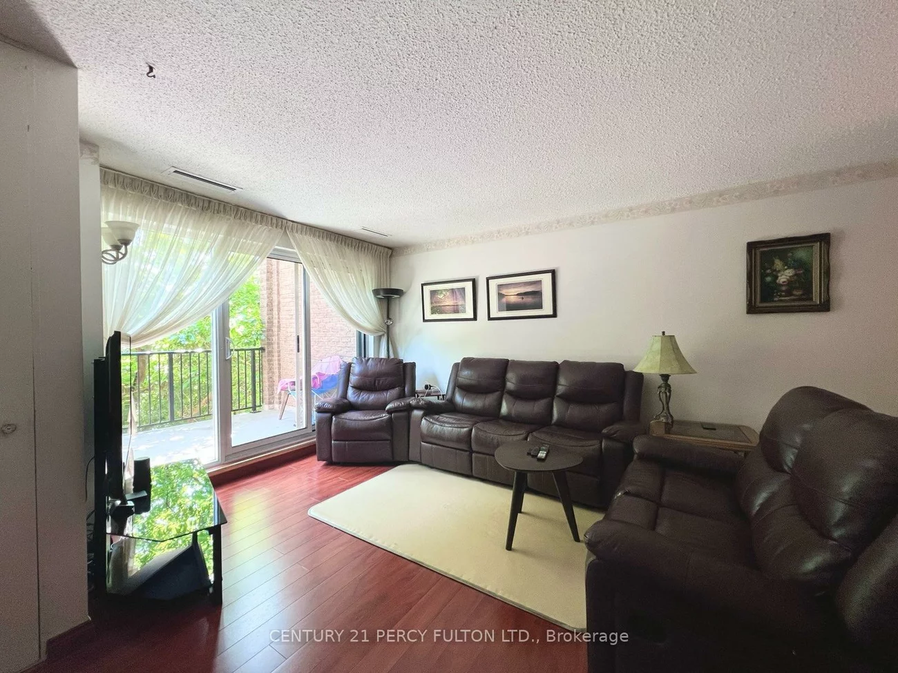 4005, Don Mills, Hillcrest Village, Toronto