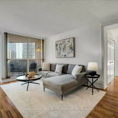 5444, Yonge, Willowdale West, Toronto
