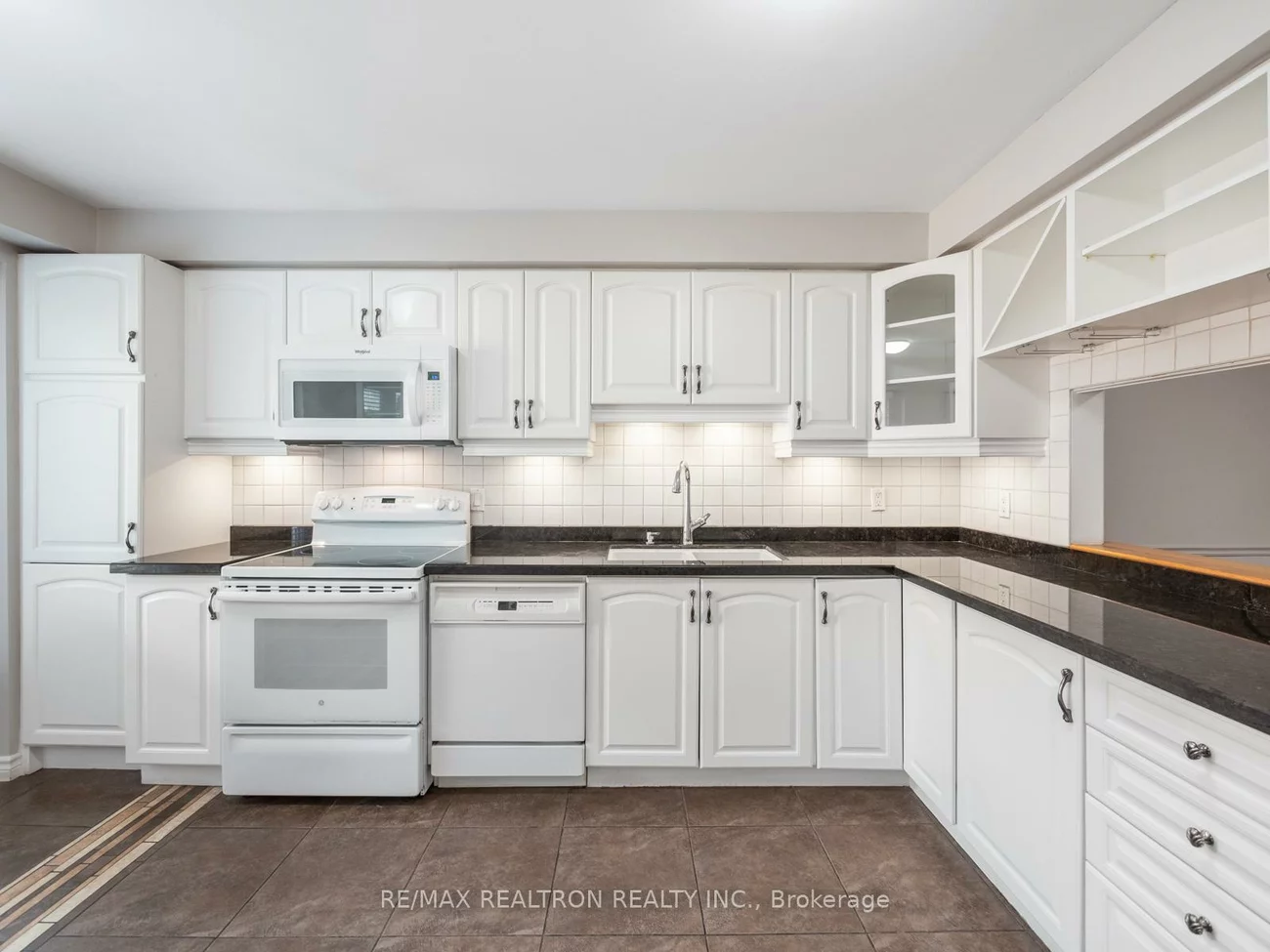 43, Wild Gingerway, Bathurst Manor, Toronto