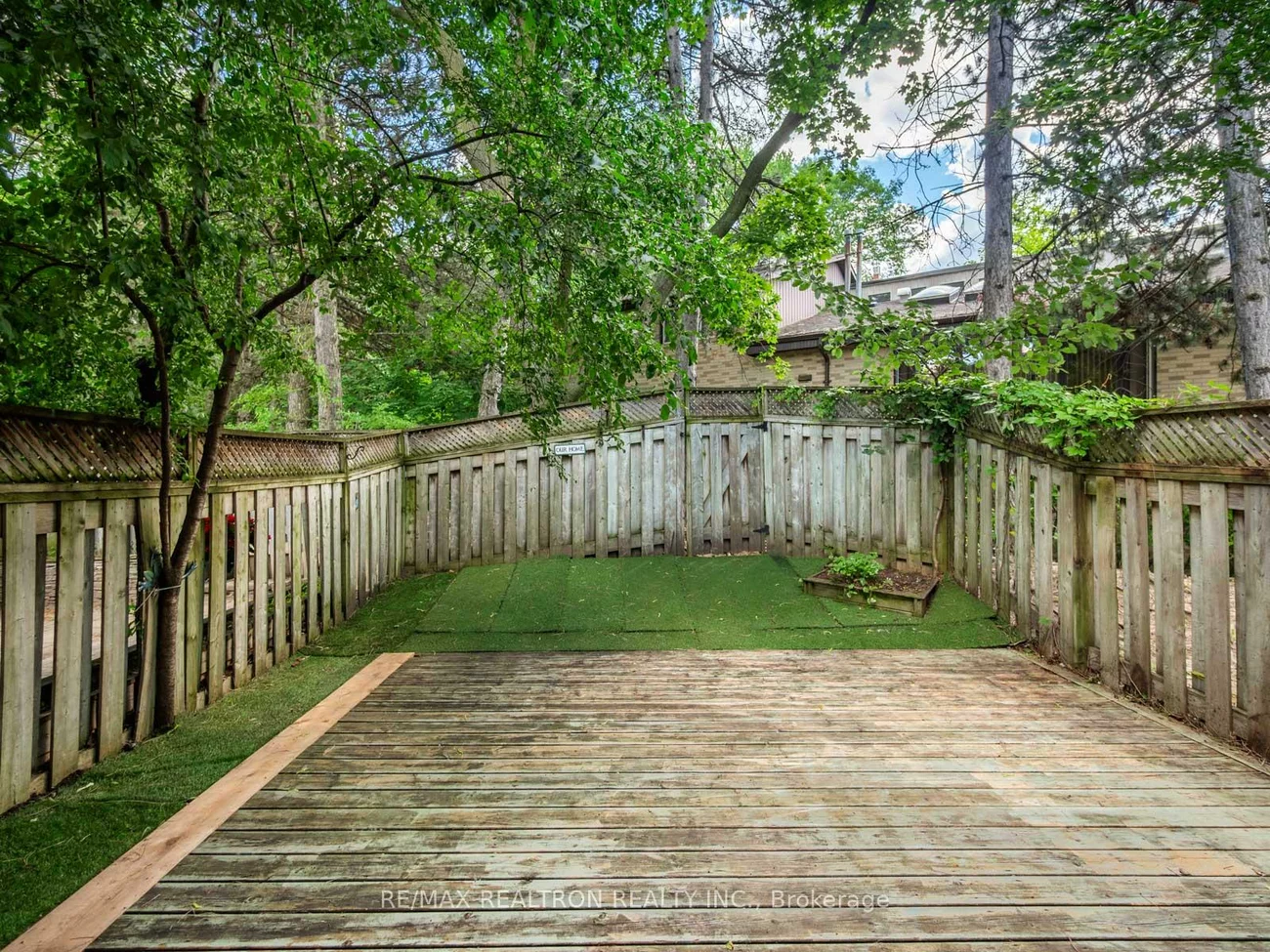 43, Wild Gingerway, Bathurst Manor, Toronto