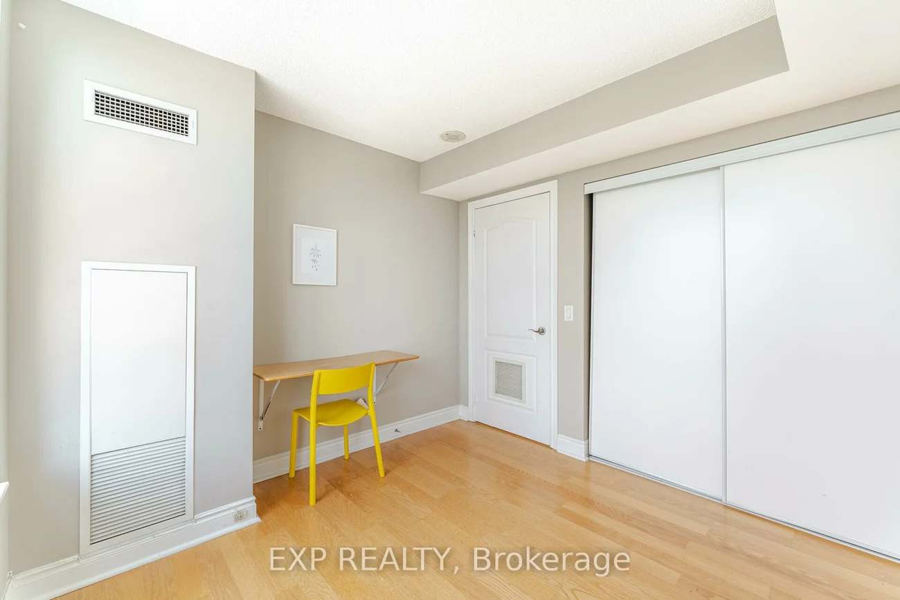 1103, Leslie, Banbury-Don Mills, Toronto