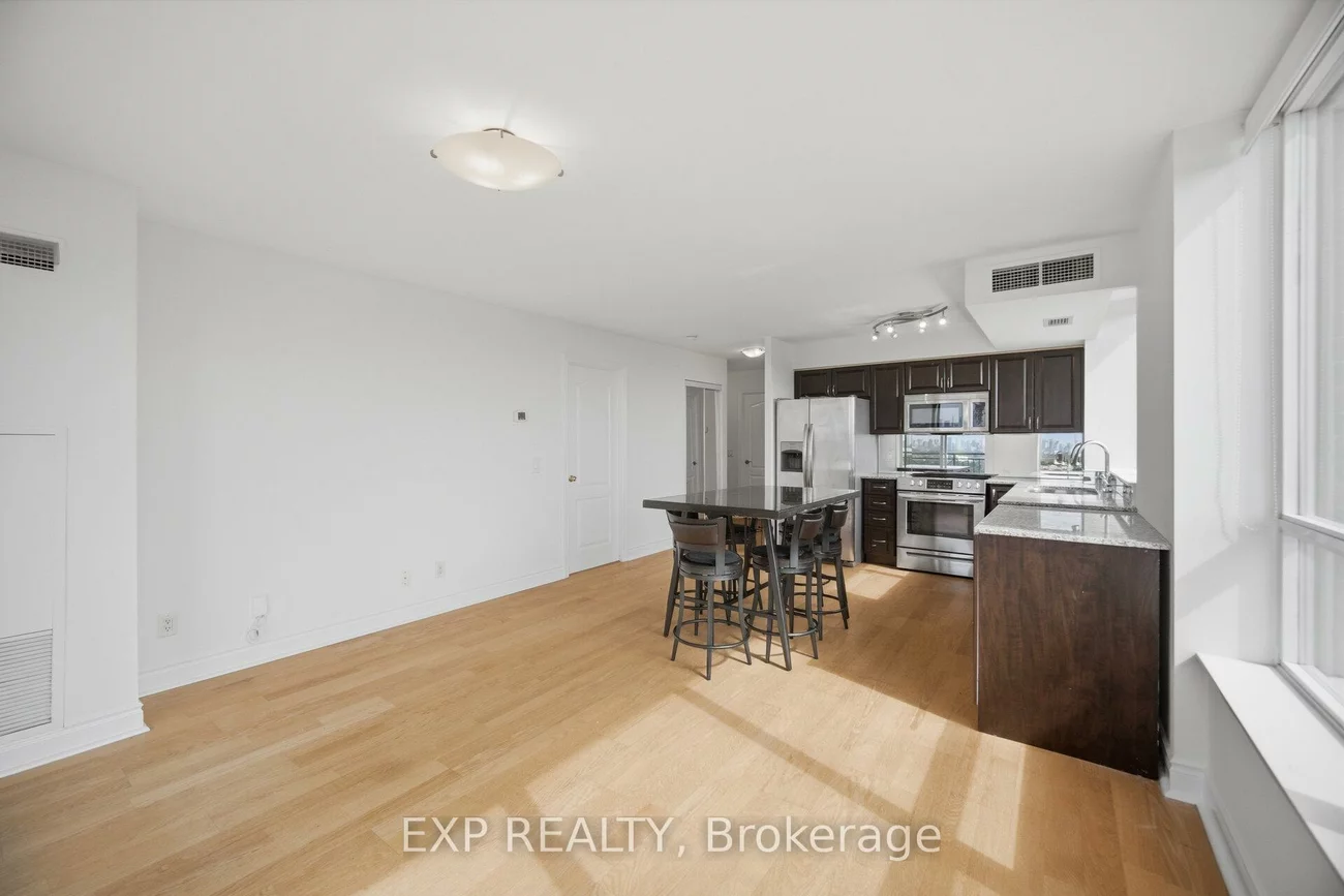1103, Leslie, Banbury-Don Mills, Toronto
