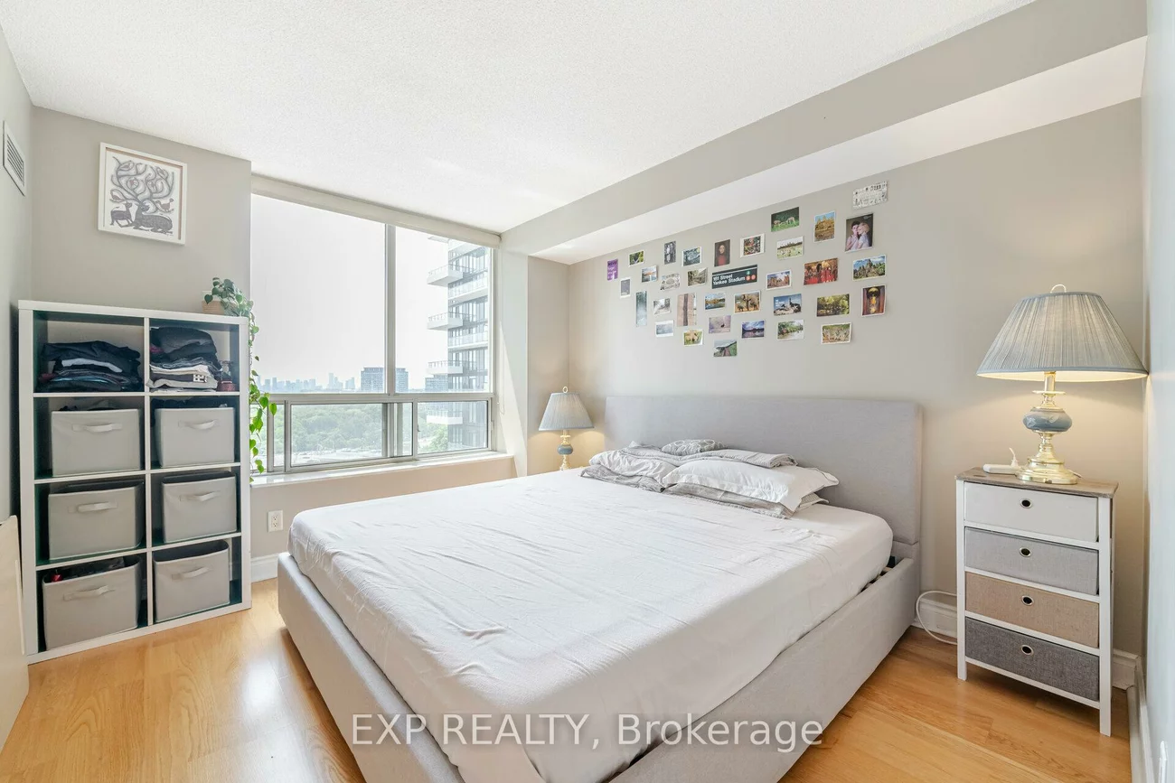 1103, Leslie, Banbury-Don Mills, Toronto