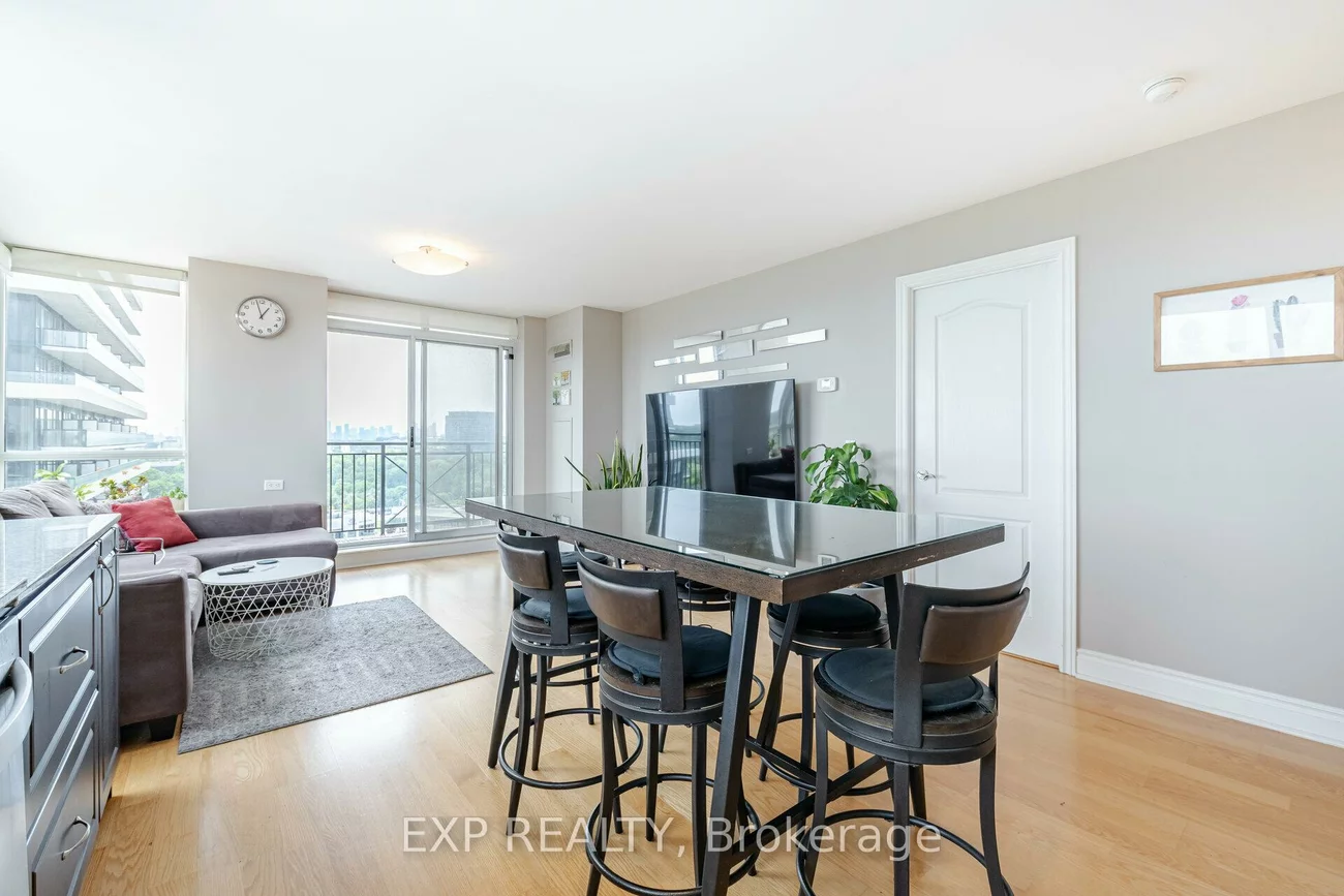 1103, Leslie, Banbury-Don Mills, Toronto