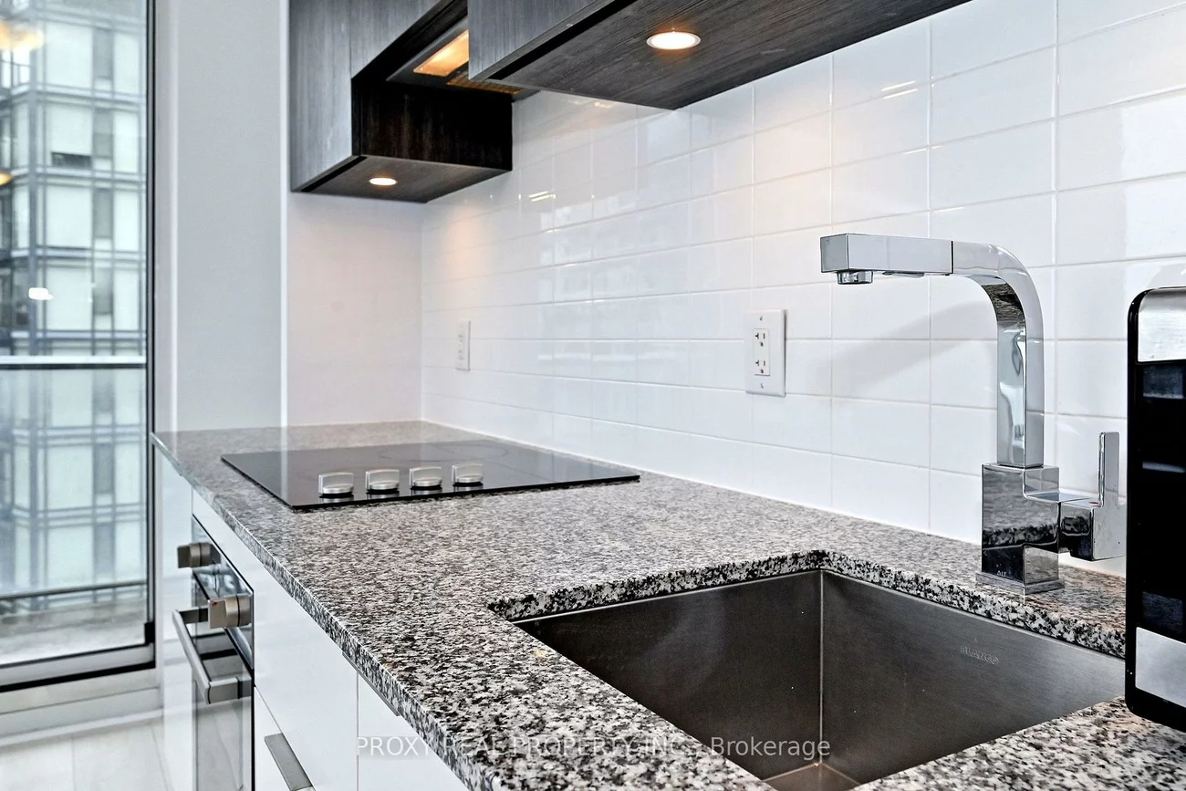 120, Parliament, Moss Park, Toronto