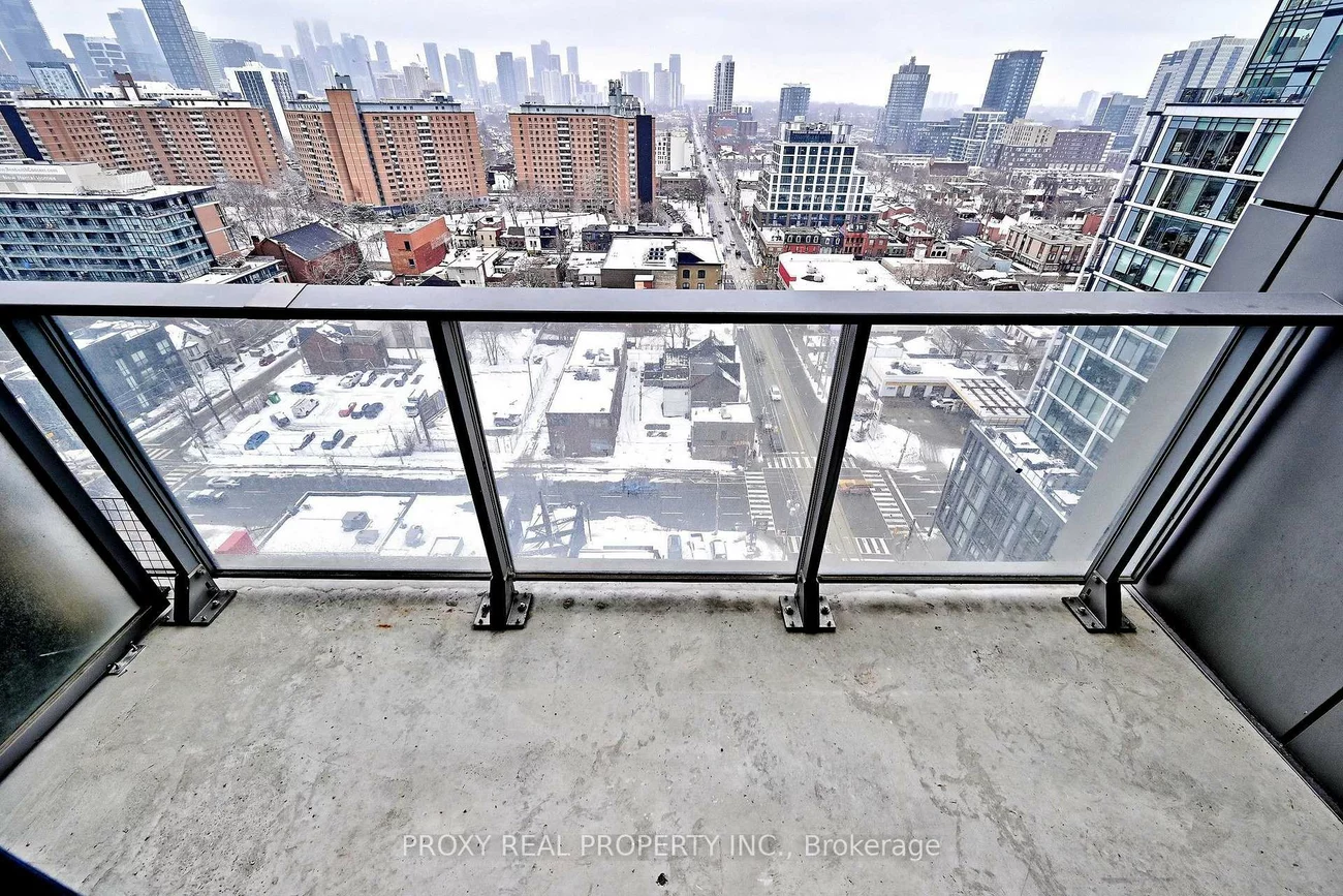 120, Parliament, Moss Park, Toronto