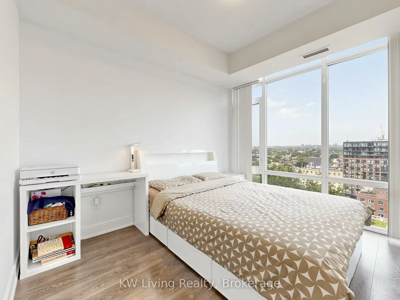 525, Adelaide, Waterfront Communities C1, Toronto